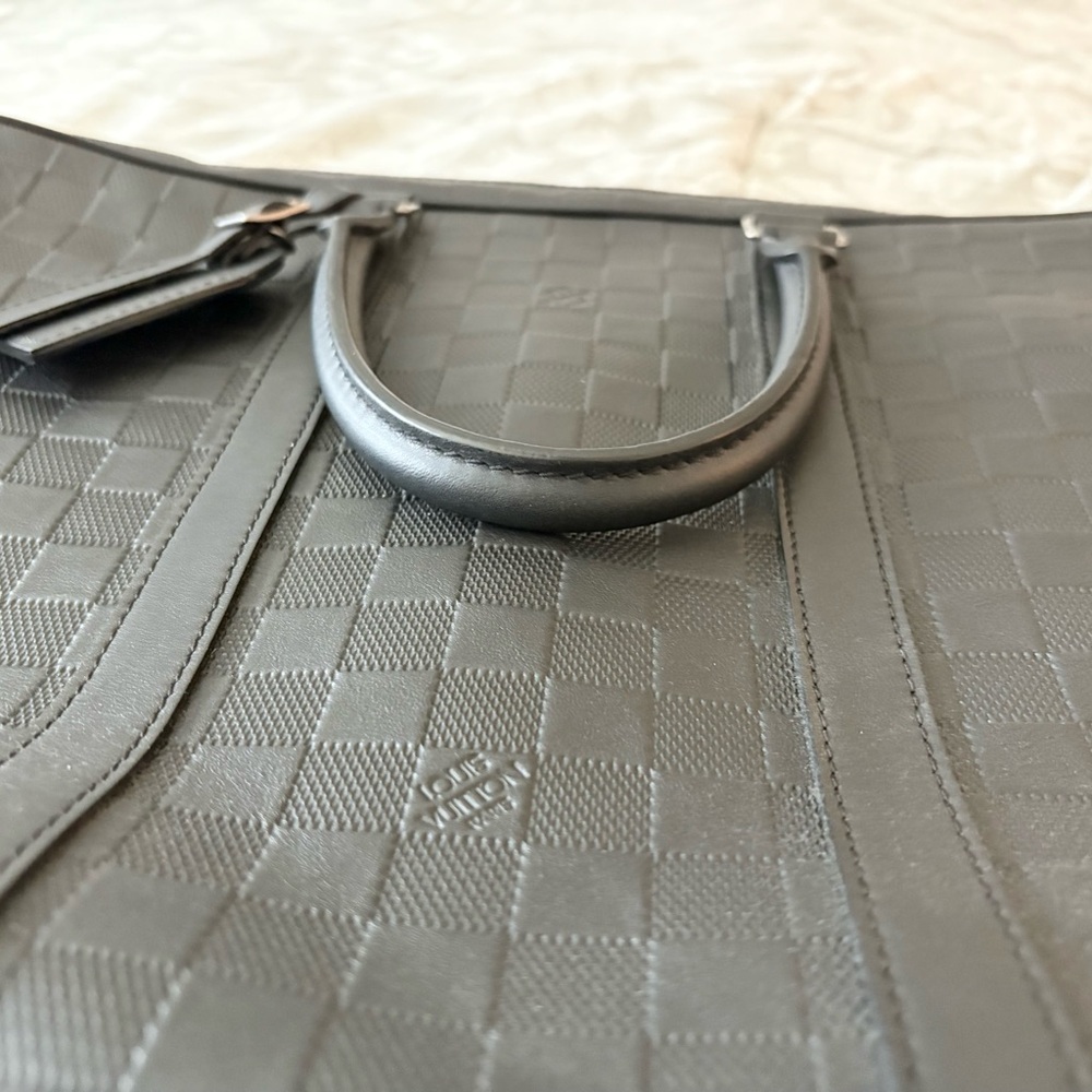 Louis Vuitton Black Infini Leather Briefcase - Picture 5 of 16